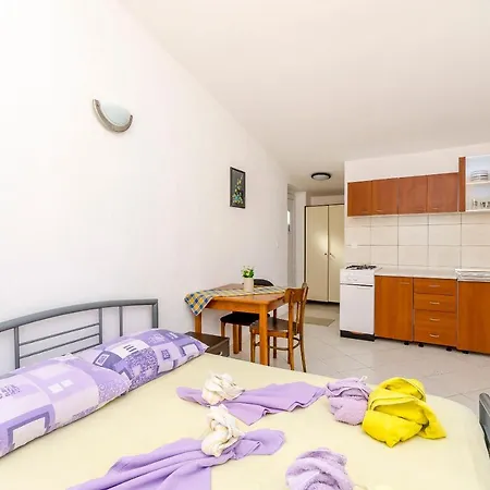 Apartment Laguna *